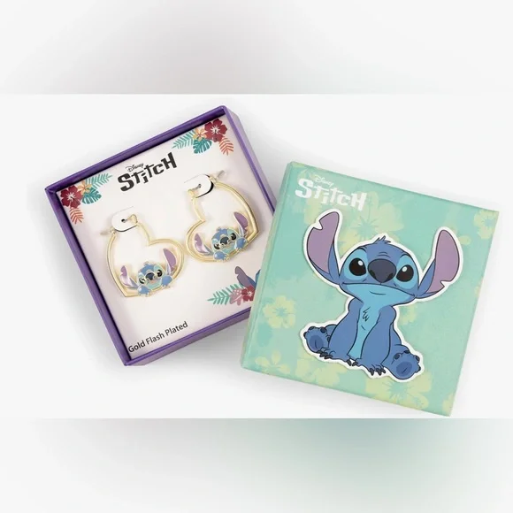 Disney Stitch Heart Earrings NIB - Picture 3 of 4